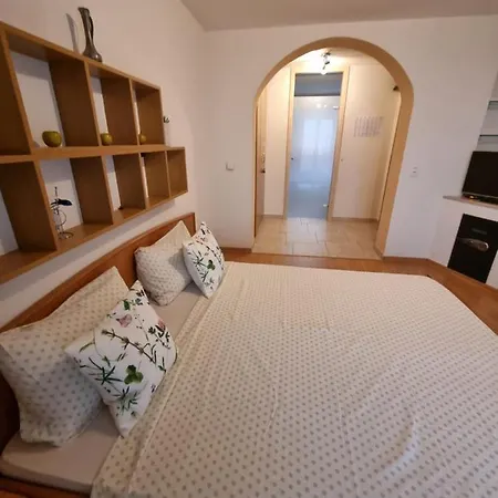 Apartment Suzana Omisalj