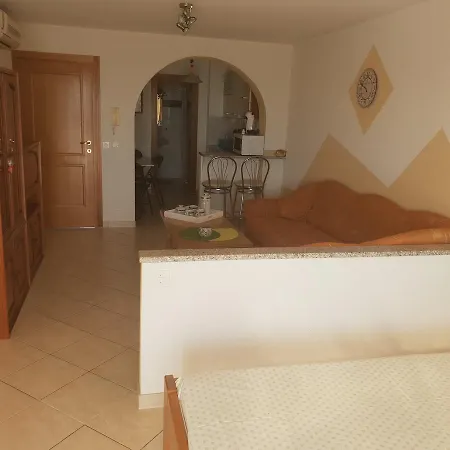 Suzana Apartment Omisalj